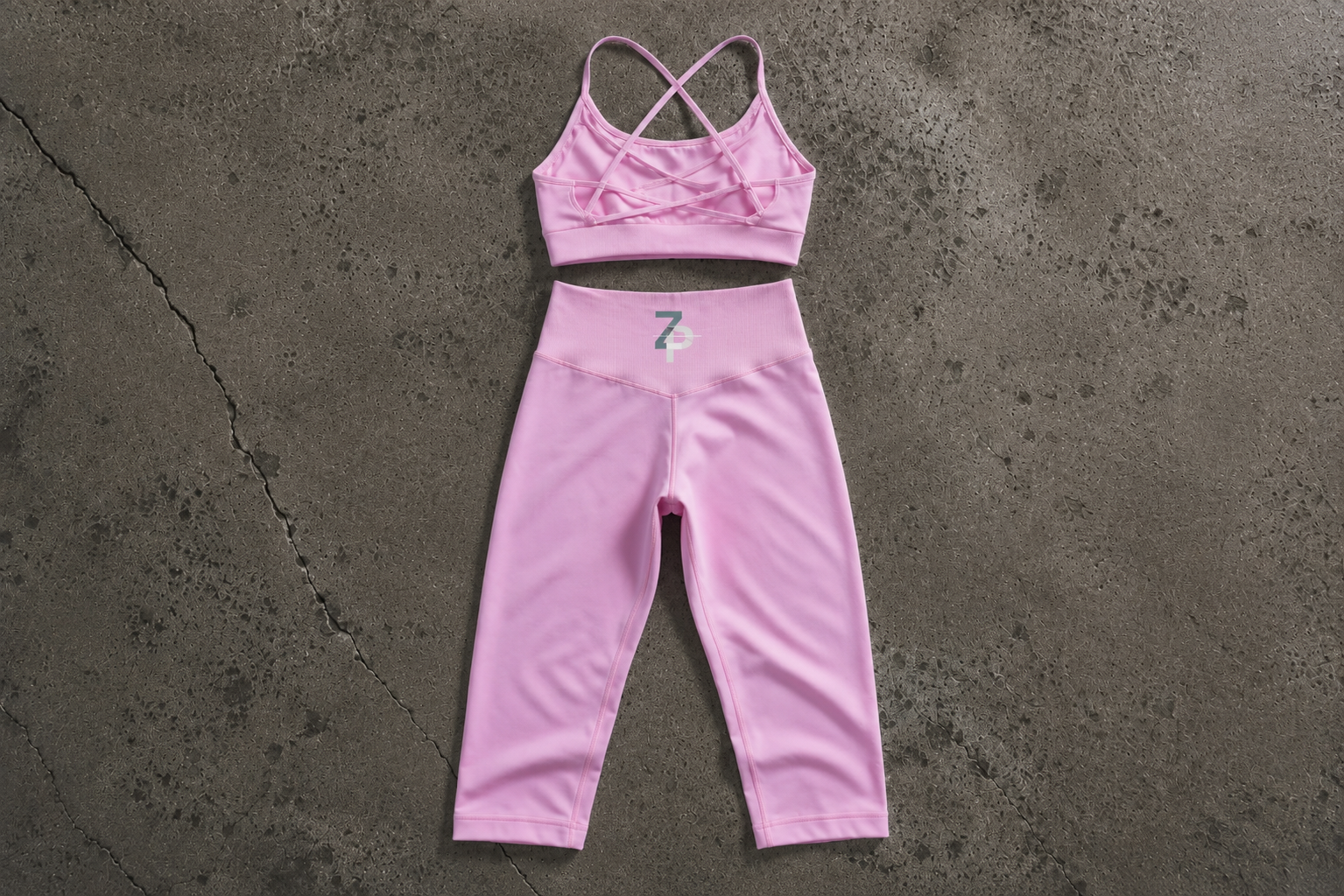 WOMEN’S PINK SET PANTS + BRA